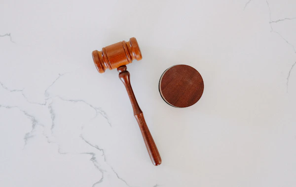 Commercial, Corporate & Tax Law